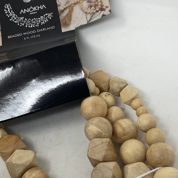 NWT Anokha 6 ft. Wooden Geometric Beaded Garland  with Tassels - Picture 5 of 8